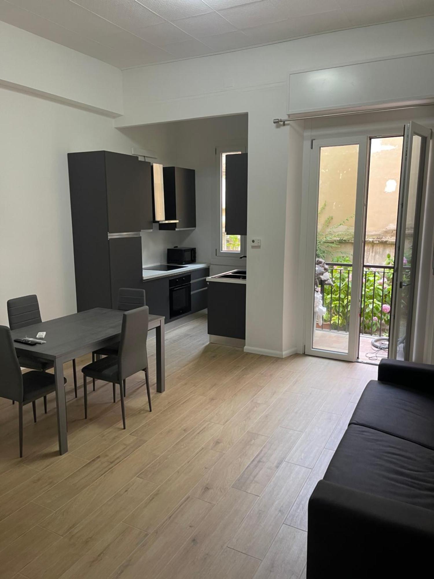 Ampio Bilocale Zona Navigli Daire Milano Dış mekan fotoğraf